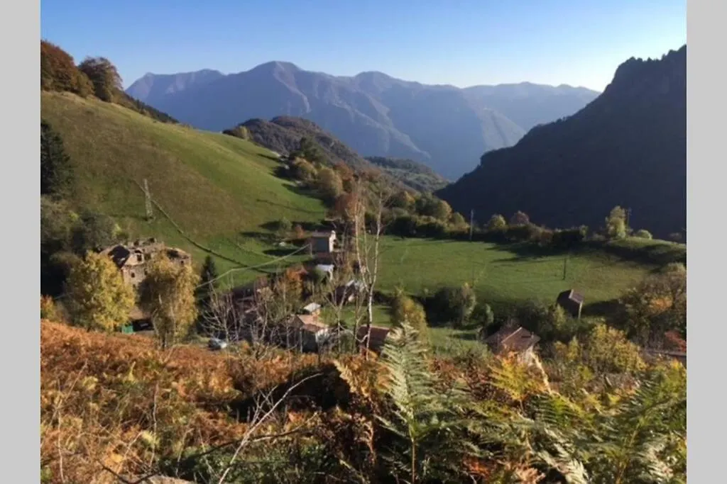 Te Huur: 5 Persoons Chalet Aan Het Luganomeer Villa Porlezza